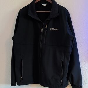 Columbia Men's Black Performance Jacket